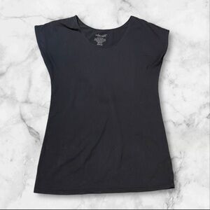 Eden Ruth sitter black tee xl